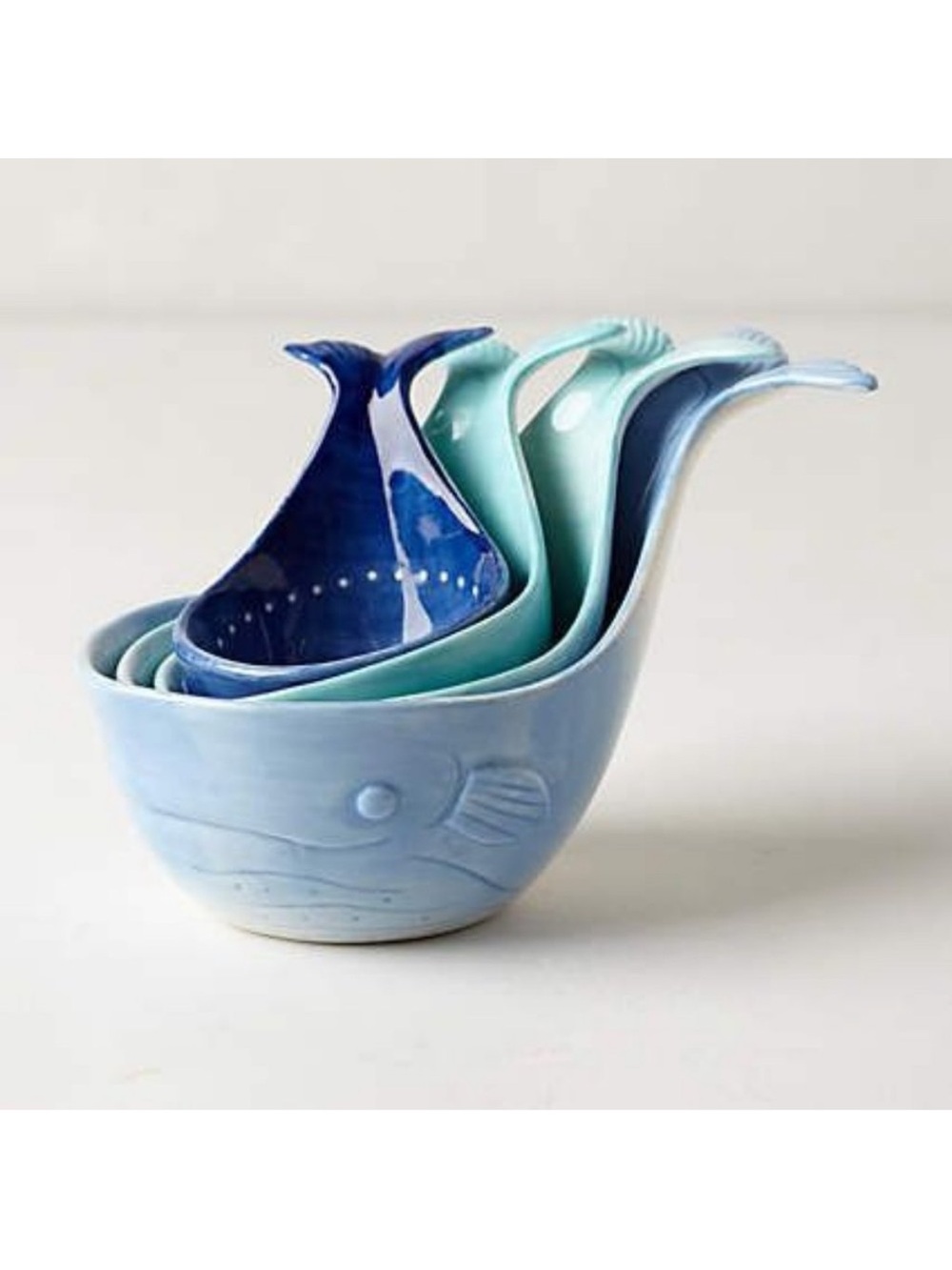 Anthropologie Whale Tail Measure cups